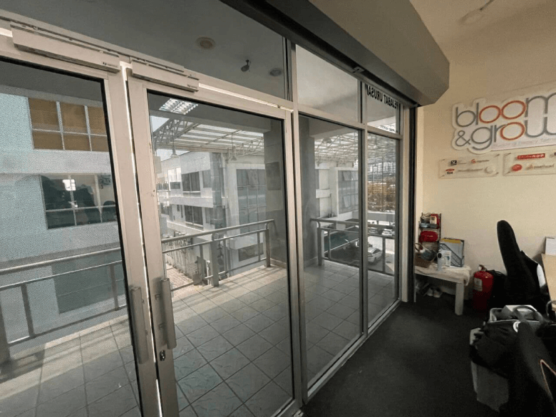 THE BEST QUALITY WINDOW TINTING TAMPIN