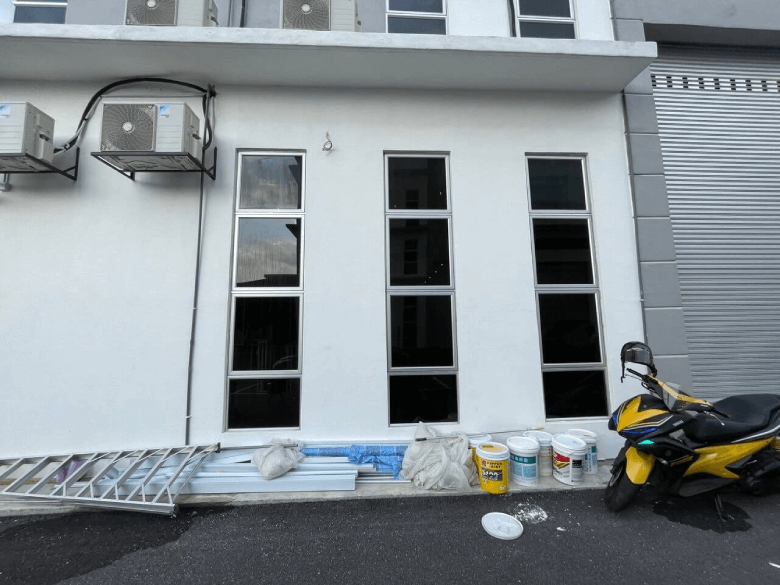 THE BEST QUALITY TINTED WINDOW FILM PORT DICKSON