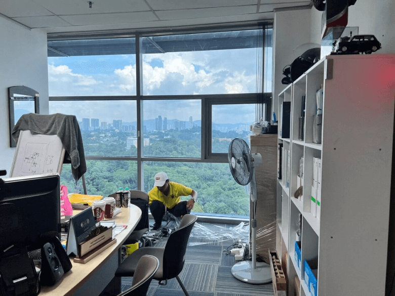 THE BEST QUALITY TINTED WINDOW FILM KUALA PILAH