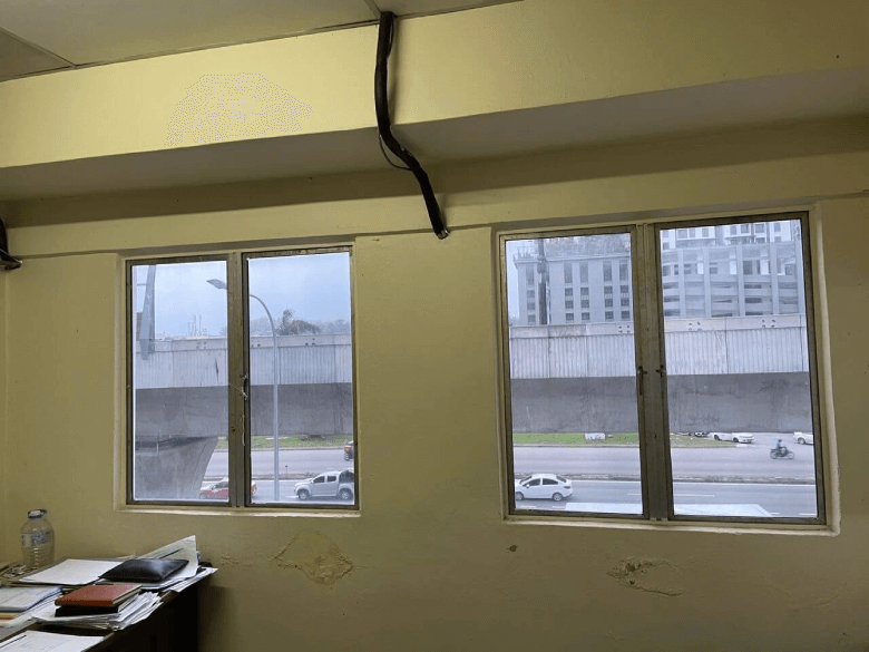 THE BEST QUALITY TINTED OFFICE SILIAU
