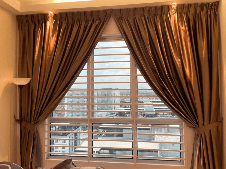 THE BEST QUALITY HOUSE TINTED TAMPIN