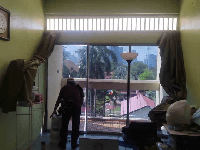 THE BEST QUALITY WINDOW TINTING LUBOK CHINA