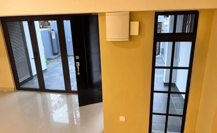 THE BEST QUALITY TINTED HOUSE PORT DICKSON