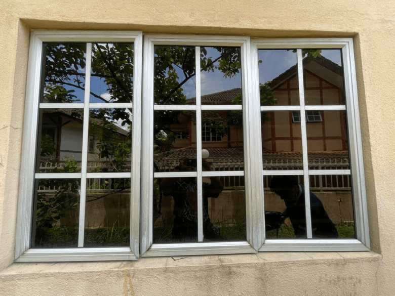 THE BEST QUALITY TINTED HOUSE BAGAN LALANG