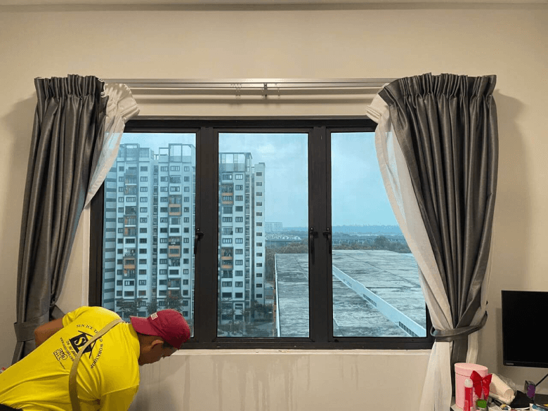 TINTED-RUMAH-358 | TINTED HOUSE BUILDING OFFICE SEREMBAN-NILAI THE BEST QUALITY WINDOW TINTING SENDAYAN
