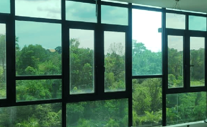 THE BEST QUALITY TINTED GLASS PEKAN SEPANG