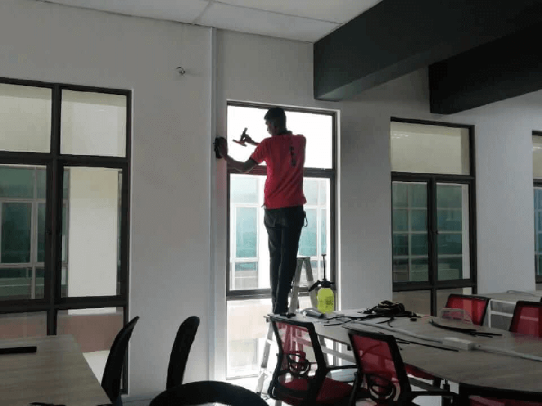 THE BEST QUALITY WINDOW TINTING KLIA 2