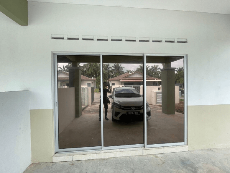 TINTED-RUMAH-277 | TINTED HOUSE BUILDING OFFICE SEREMBAN-NILAI THE BEST QUALITY WINDOW FILM PANTAI SEREMBAN