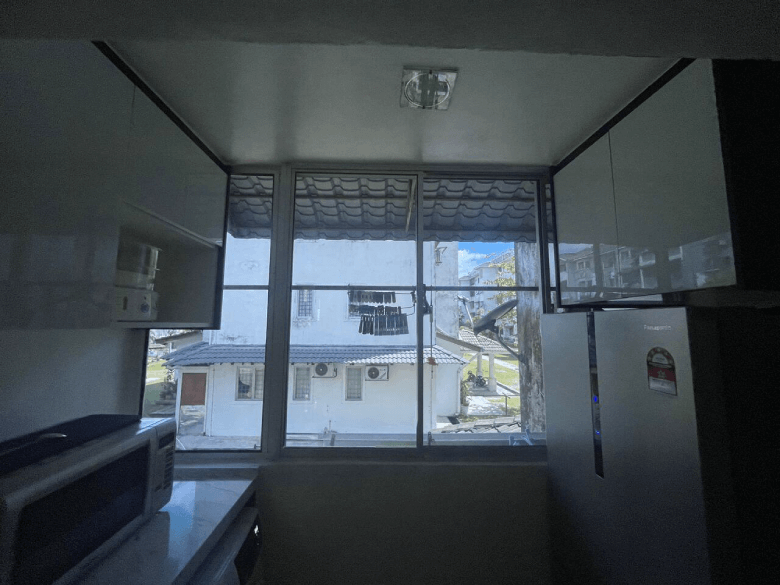 THE BEST QUALITY HOUSE TINTED ULU BENDOL