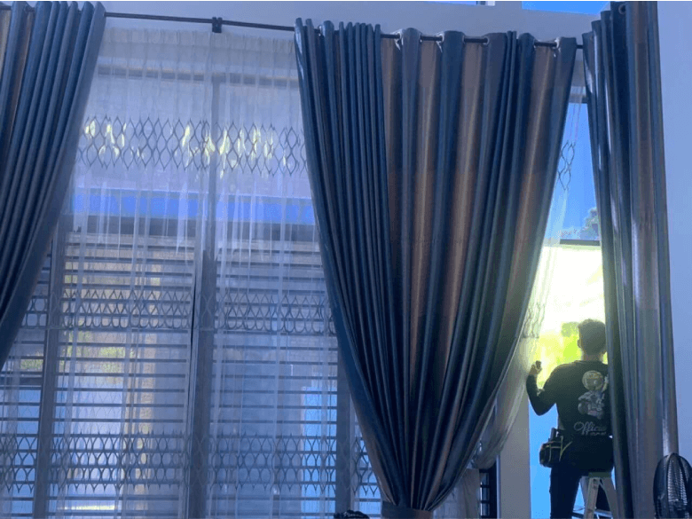 THE BEST QUALITY TINTED WINDOW FILM LABU