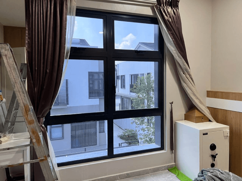 THE BEST QUALITY TINTED GLASS REMBAU