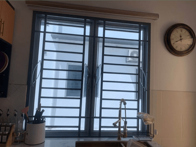 THE BEST QUALITY HOUSE TINTED SERENIA